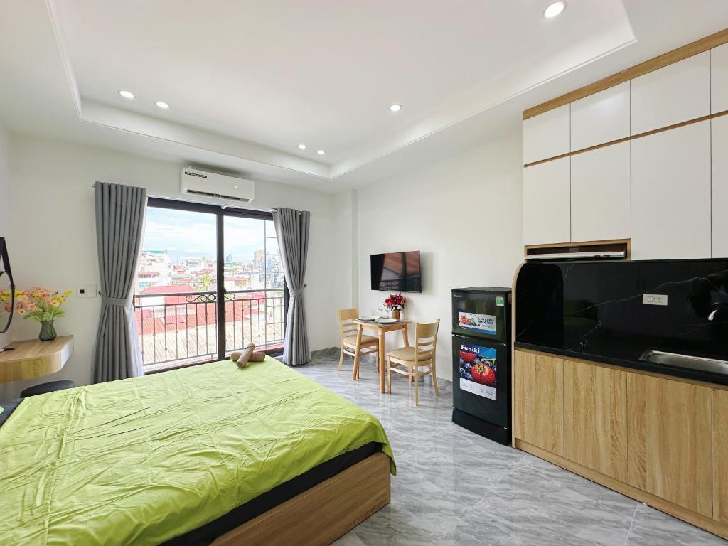 Solanya Nest photo 2