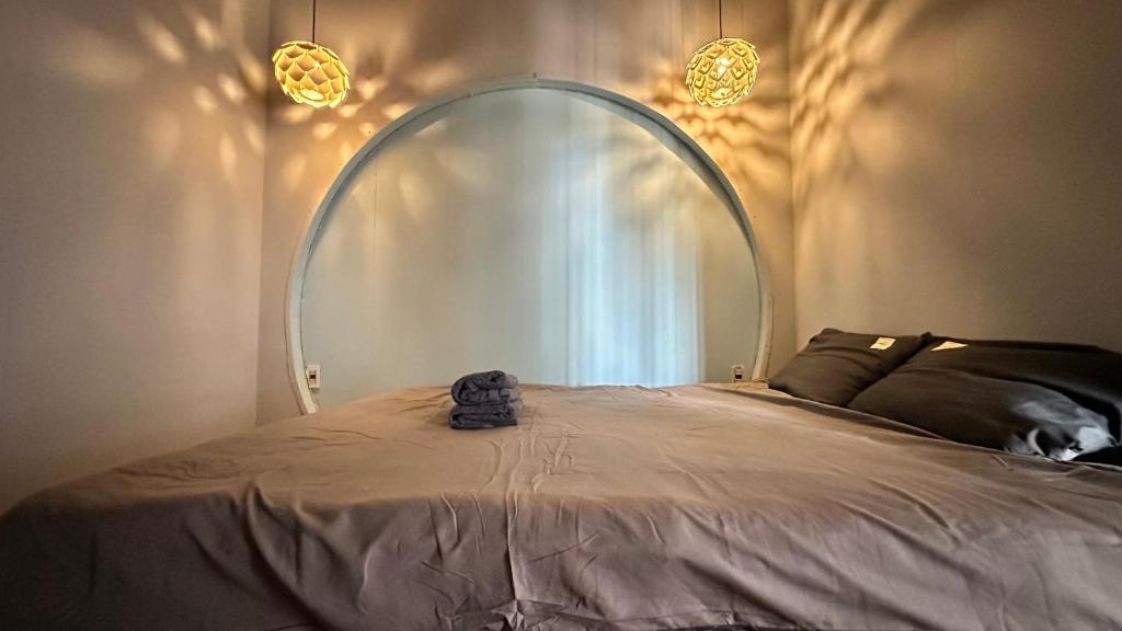sunny home — photo 1