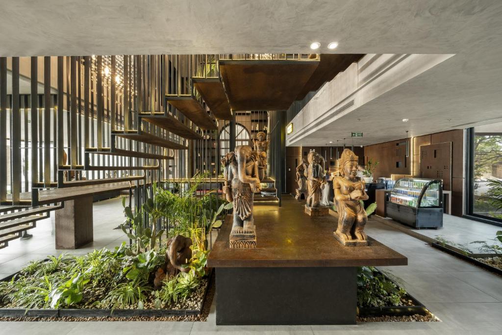 The Code Hotel & Spa Da Nang - Complimentary Daily Afternoon Tea in Sky Bar photo 3