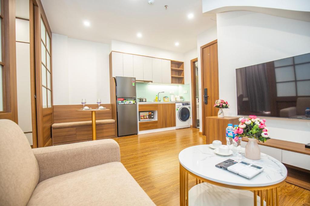 Sumitomo 15 Apartment-No 27 lane 39 Linh Lang street photo 3
