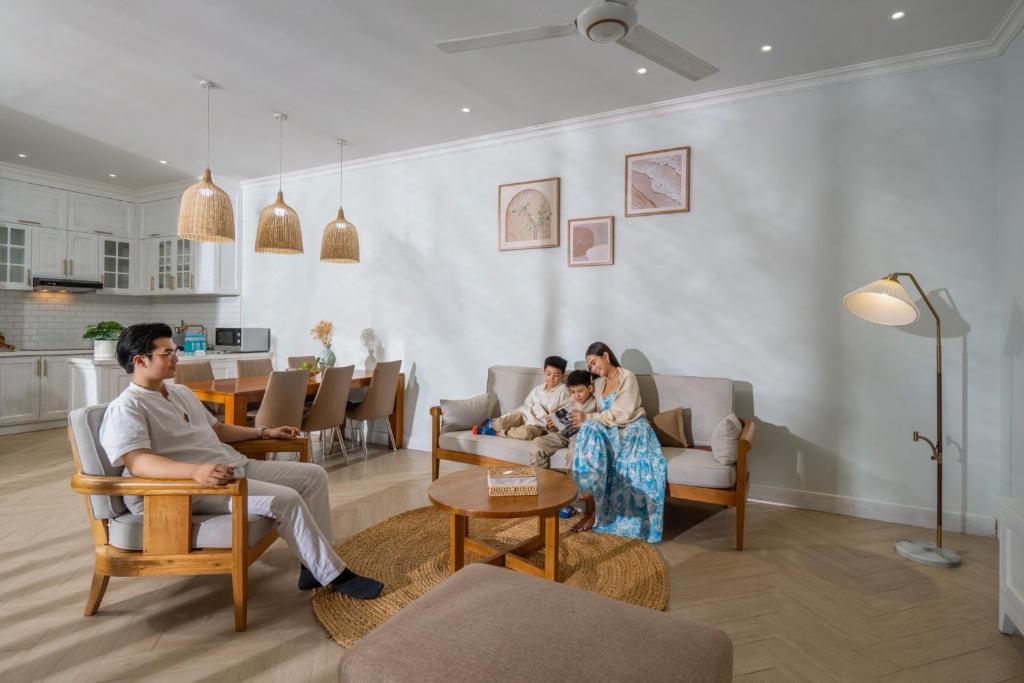 The Salt Villas Da Nang - 250sm 3BR photo 2