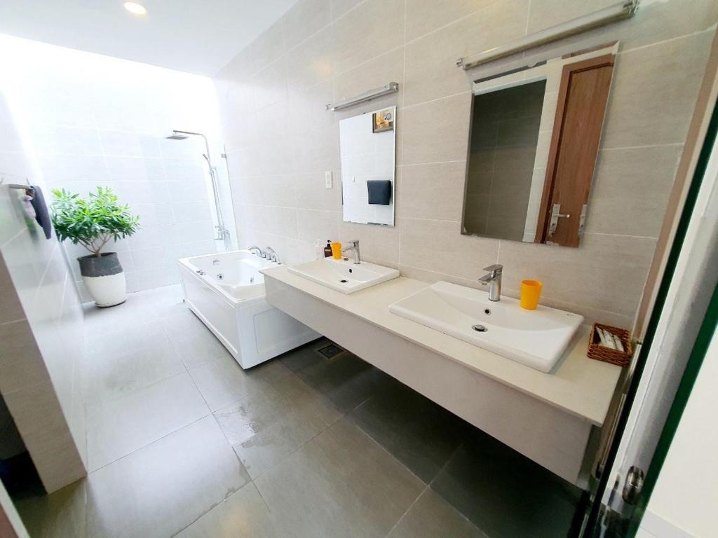 Villa B2-9 Long Cung photo 3