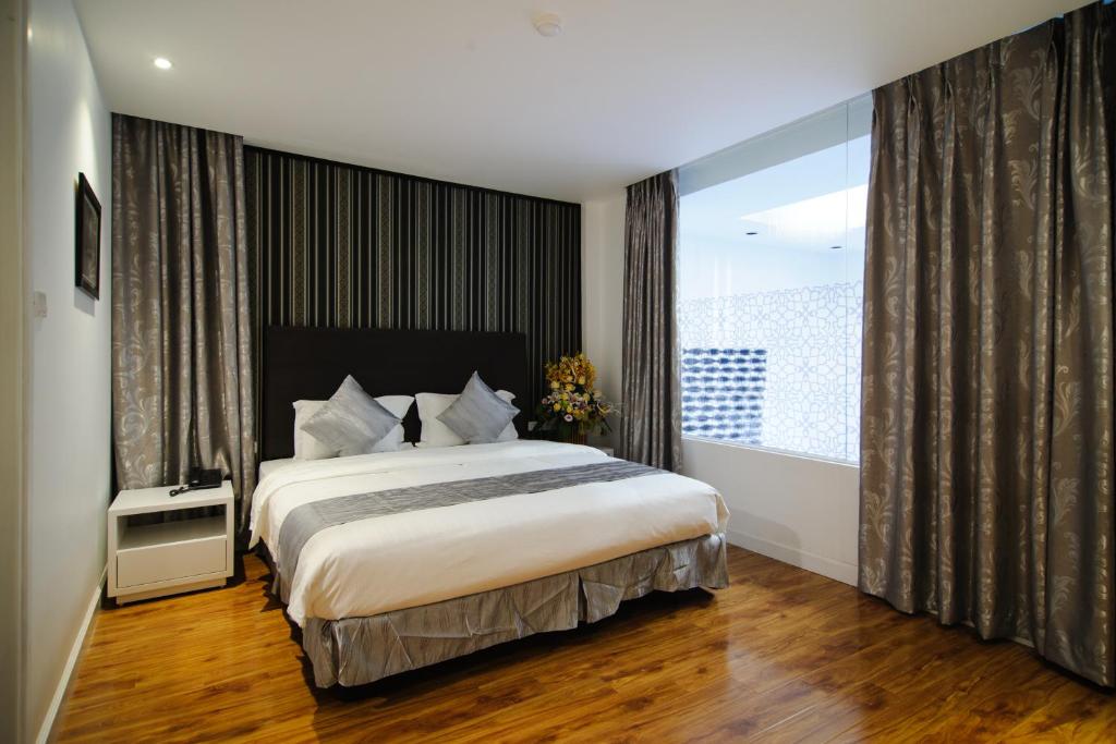 Riverside Boutique Hotel photo 2