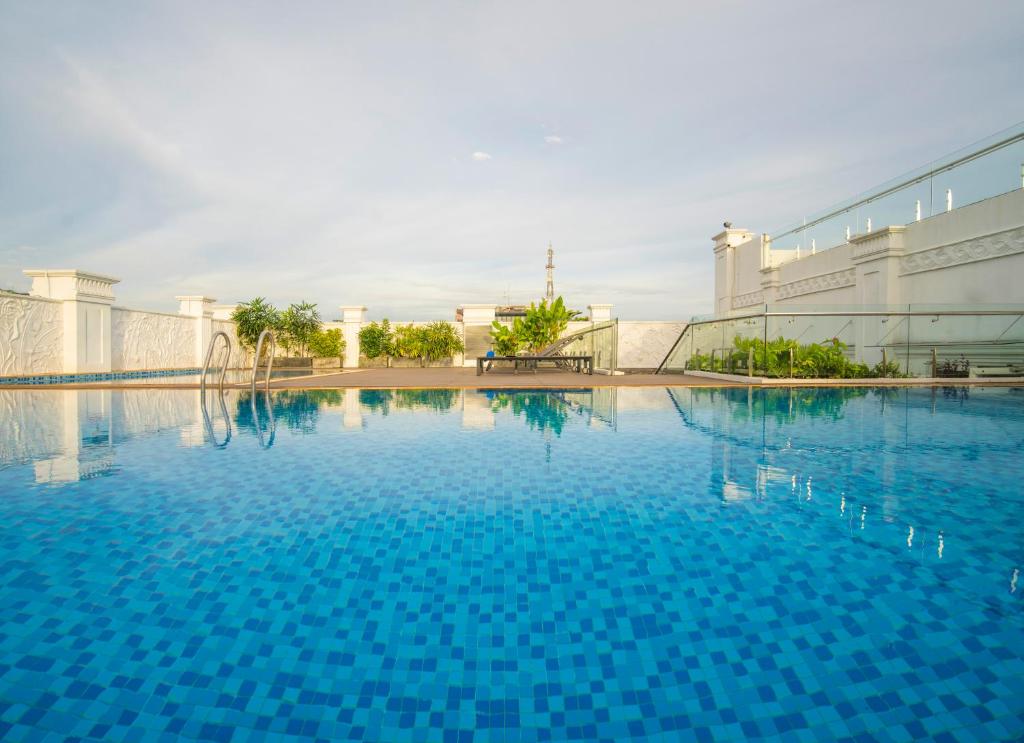 T-Ritz Saigon Hotel & Apartment — photo 1