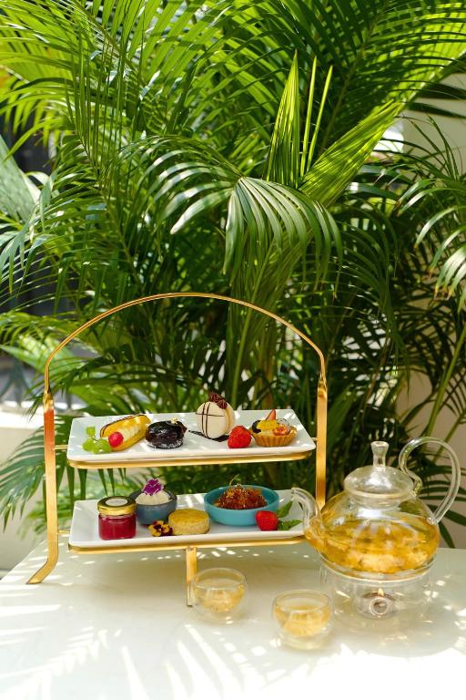 T-Ritz Saigon Hotel & Apartment photo 2