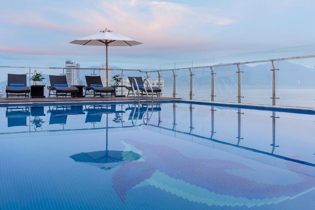 Sunny Ocean Hotel & Spa — photo 1