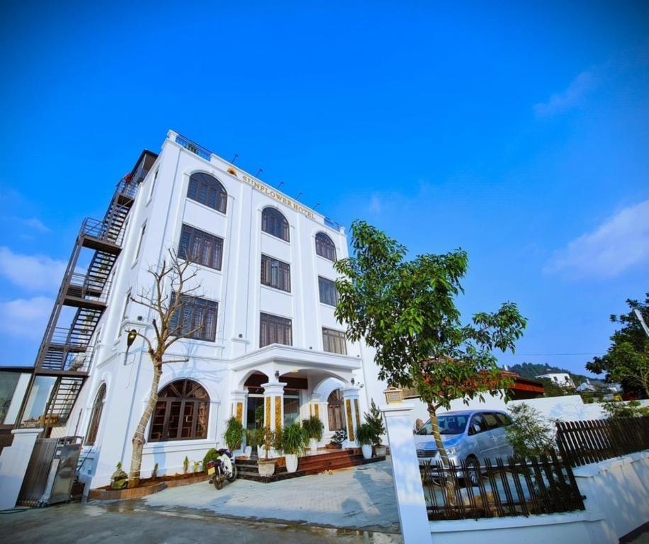 Sunflower Hotel Mộc Châu — photo 1