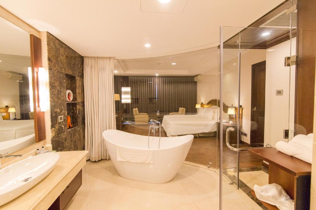 Sai Gon Ha Long Hotel photo 3