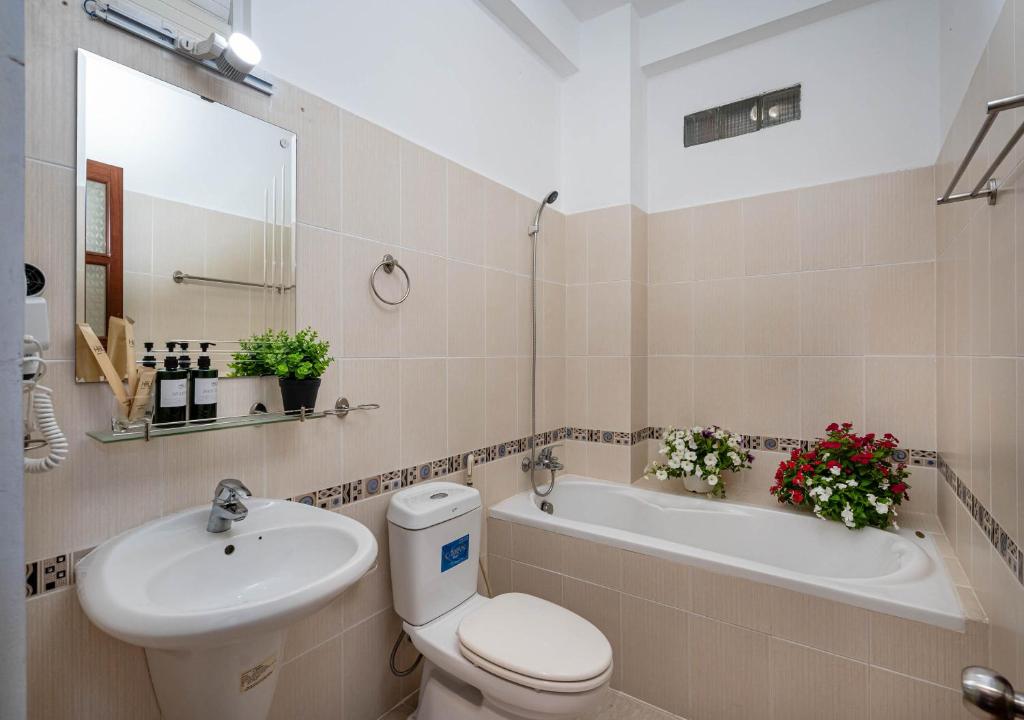 HOLO LE THANH TON SAIGON Serviced HomeStay photo 3