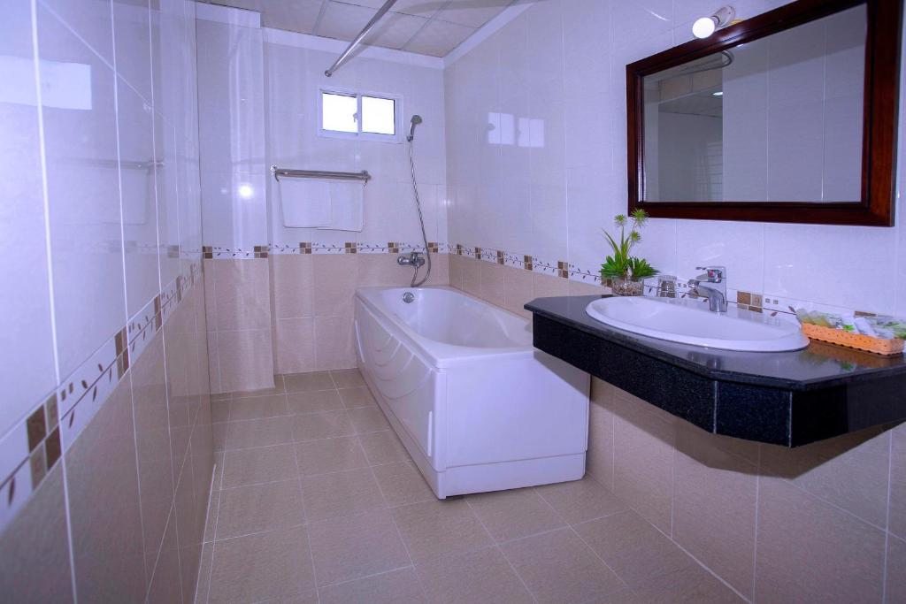 Nice Swan Hotel photo 3