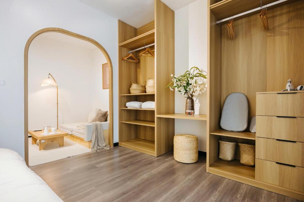 Soho Heritage Westlake Hanoi - Dangi Premium Apartment photo 3