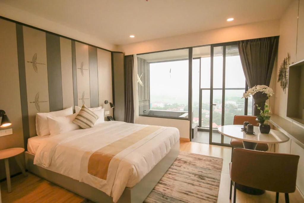 Wyndham Lynn Time Thanh Thủy - Ks 35 Tầng photo 2