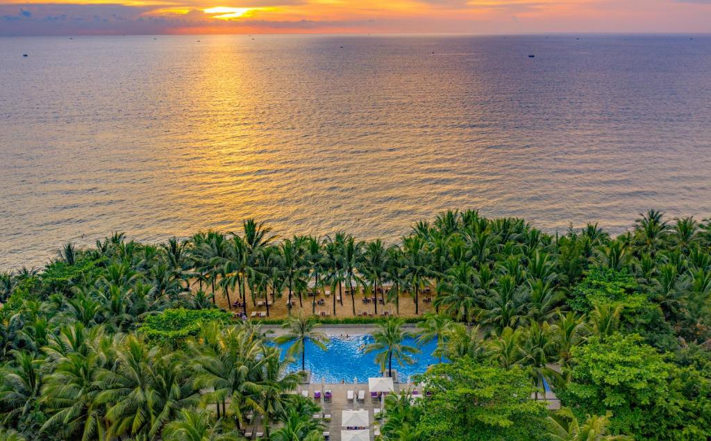 Salinda Resort Phu Quoc - Sparkling Wine Breakfast photo 3