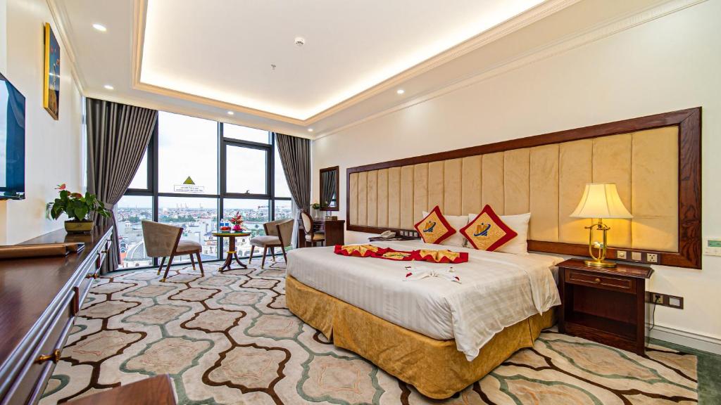 THE SHINE 2 HOTEL & APARTMENT photo 2