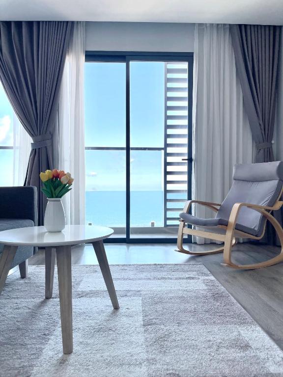 2005 Luxury Apt - Sunrise On The Ocean Ocean- Marina Suites — photo 1