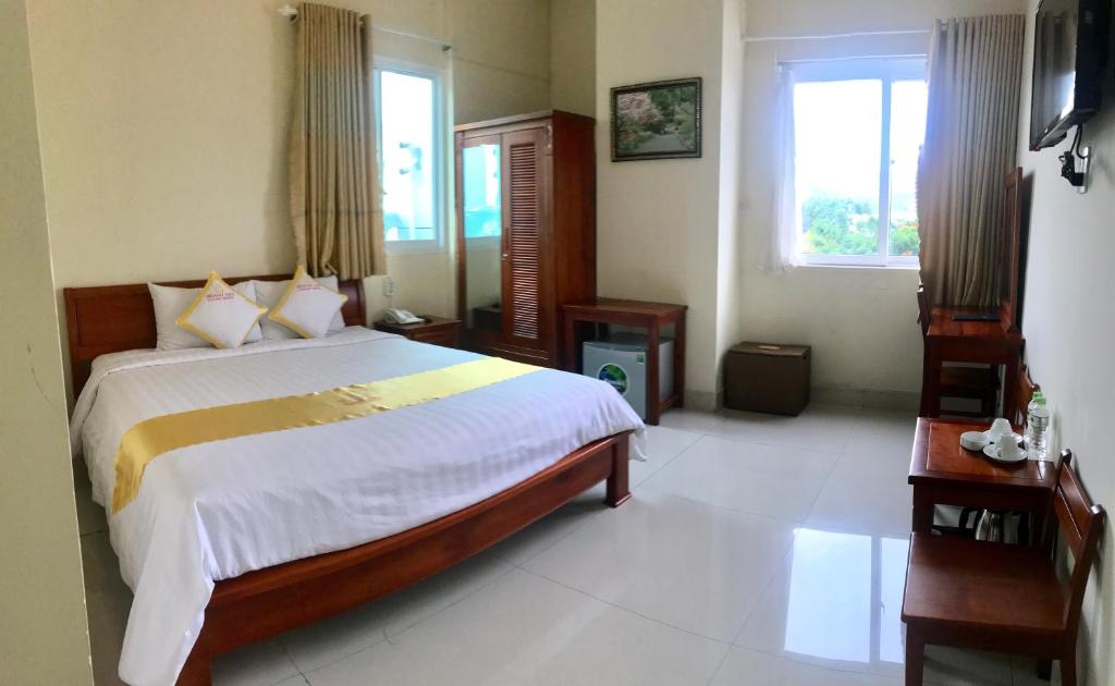 Hoang Yen Canary Hotel — photo 1