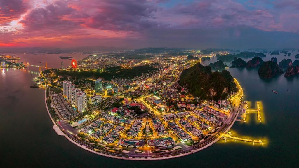 Draha In Halong - Refined Retreat - The Aussie Choice photo 2