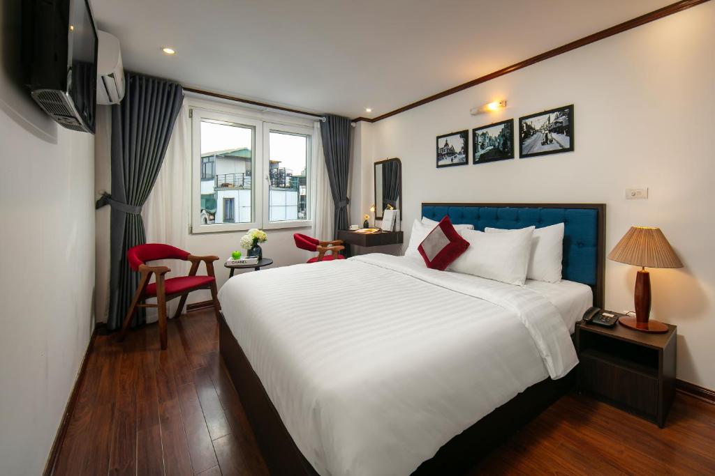 Silk Flower Hotel & Spa photo 2