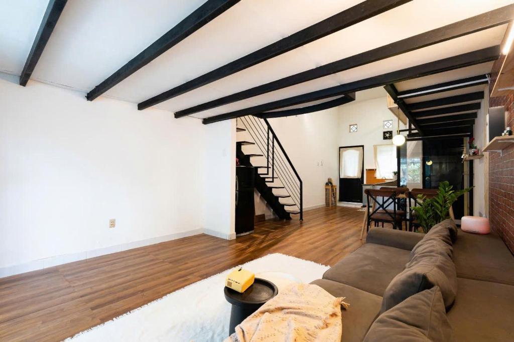 D's House photo 2