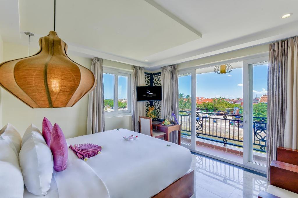 River Suites Hoi An — photo 1