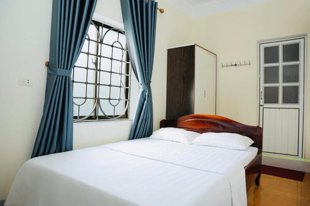 Cozy Cửa Lò Hotel photo 2