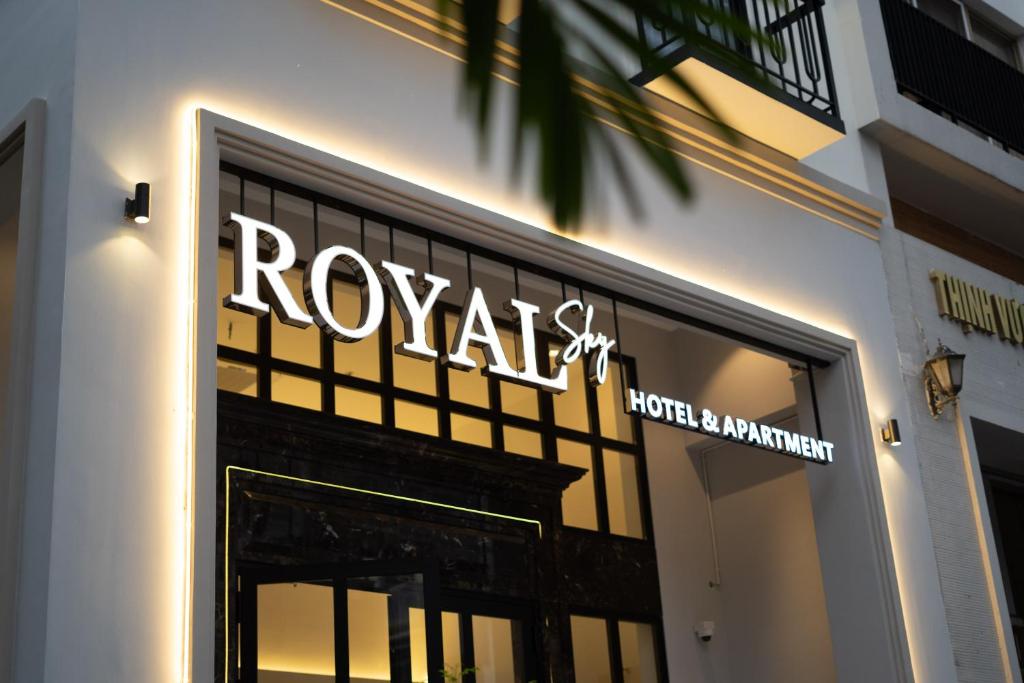 The Royal Sky - Phu My Hung — photo 1