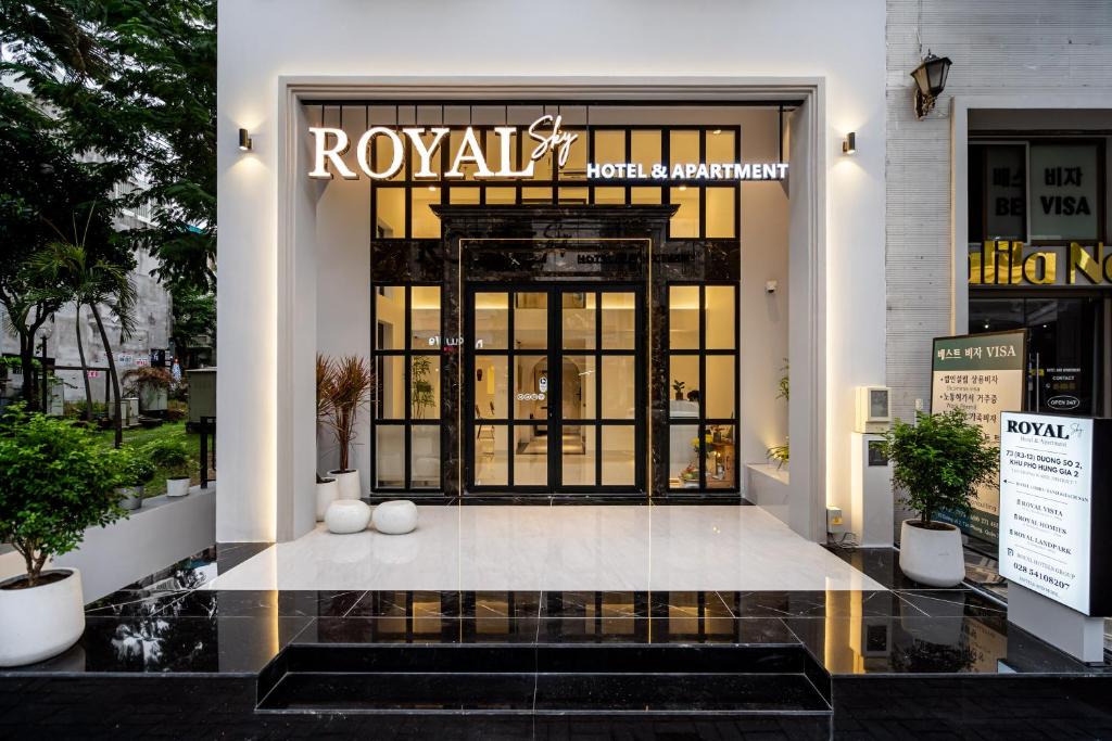 The Royal Sky - Phu My Hung photo 2
