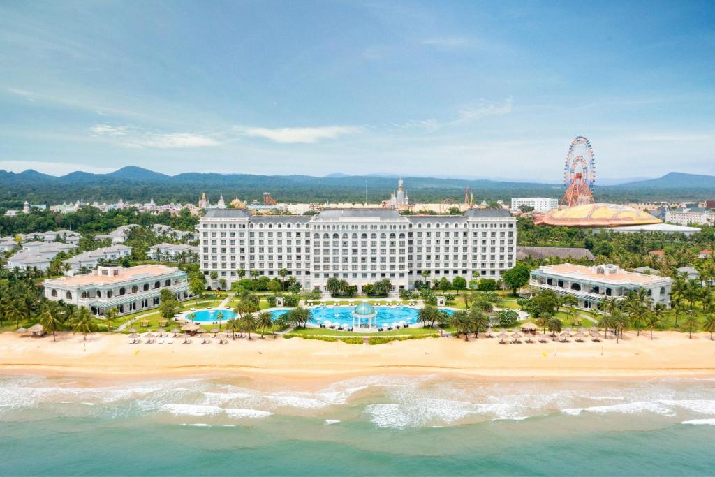 Sheraton Phu Quoc Long Beach Resort — photo 1