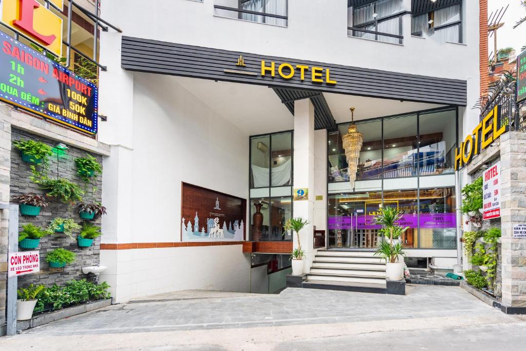 Sai Gon Airport Hotel — photo 1