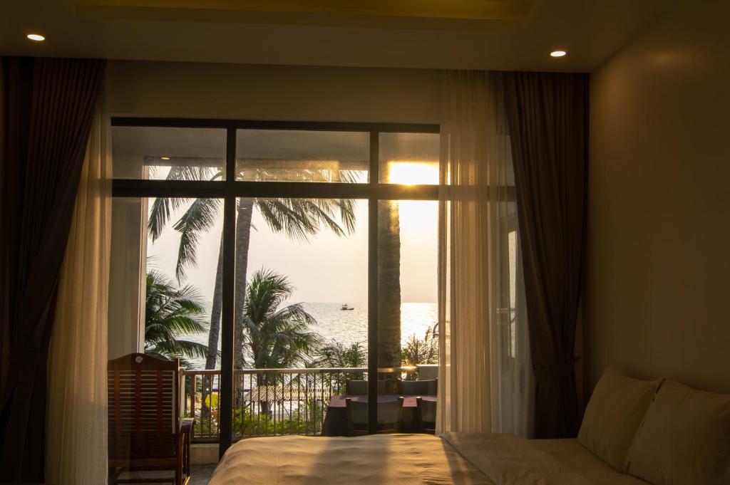Sealight Villa and House Phu Quoc — photo 1