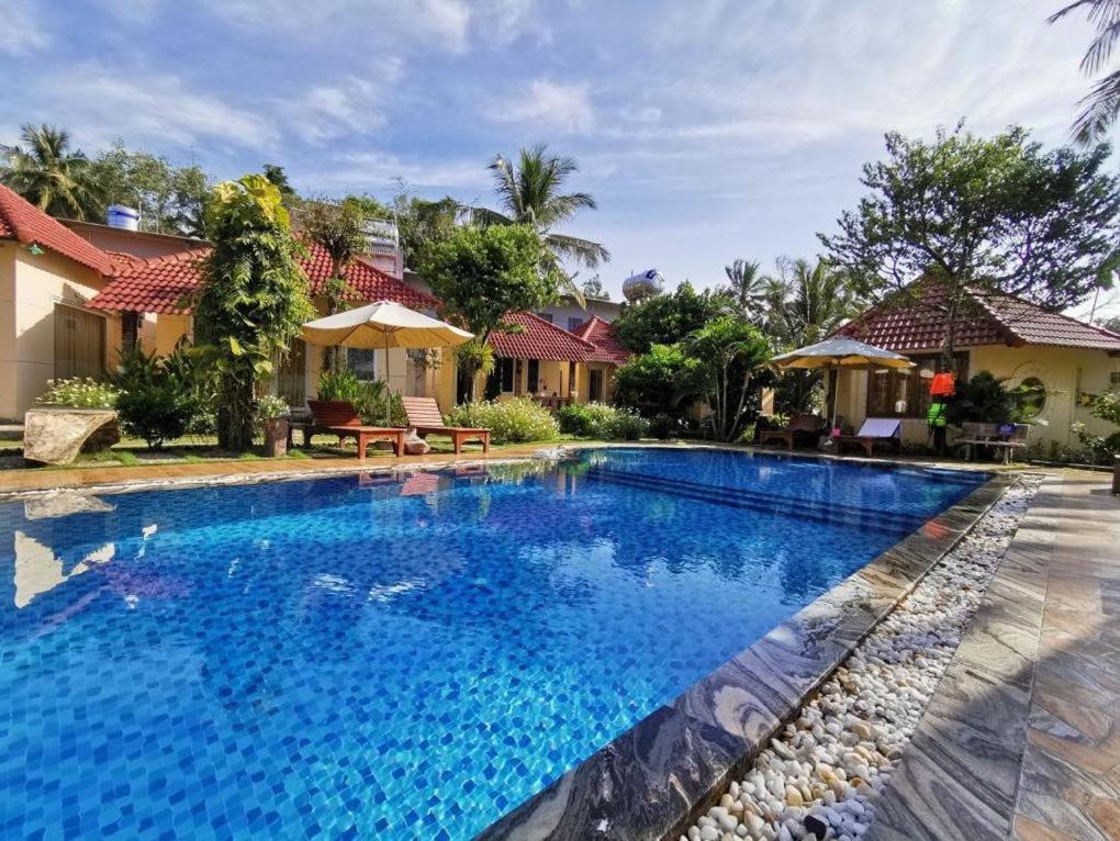 Sun & Wind Paradise Bungalow photo 3