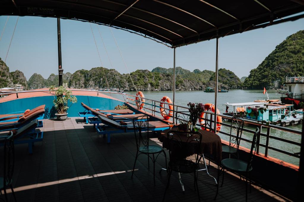 Cat Ba Bay Cruises photo 3