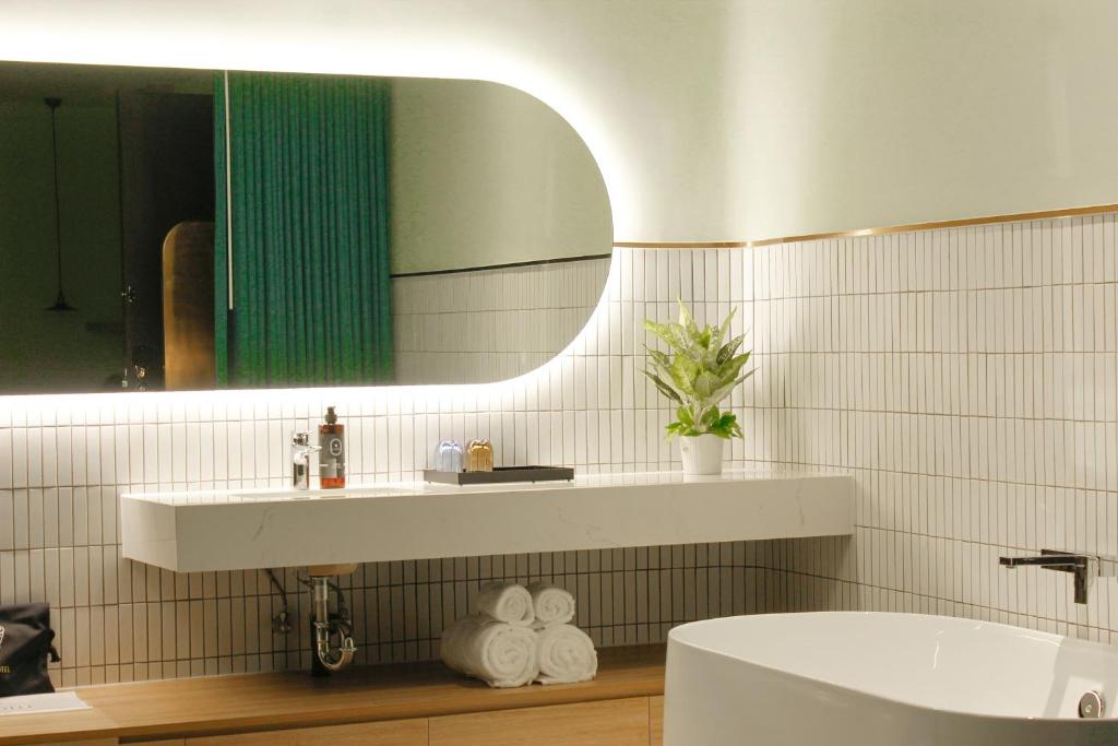 TC Hotel Binh Duong New City photo 3