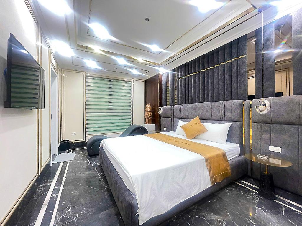 Romeo Villa Hotel HN - by BAY LUXURY photo 2