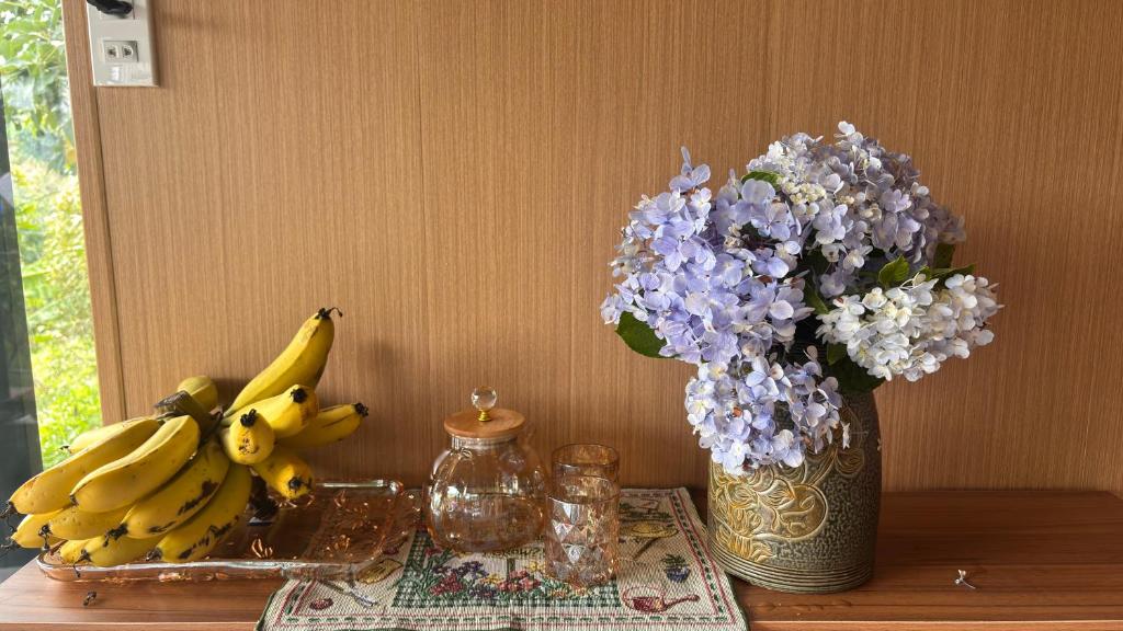Lilys Stone Garden Bungalow photo 3