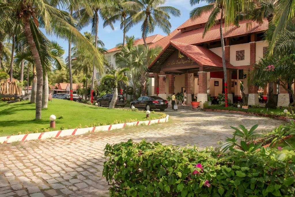 Sea Lion Beach Resort Mui Ne photo 3