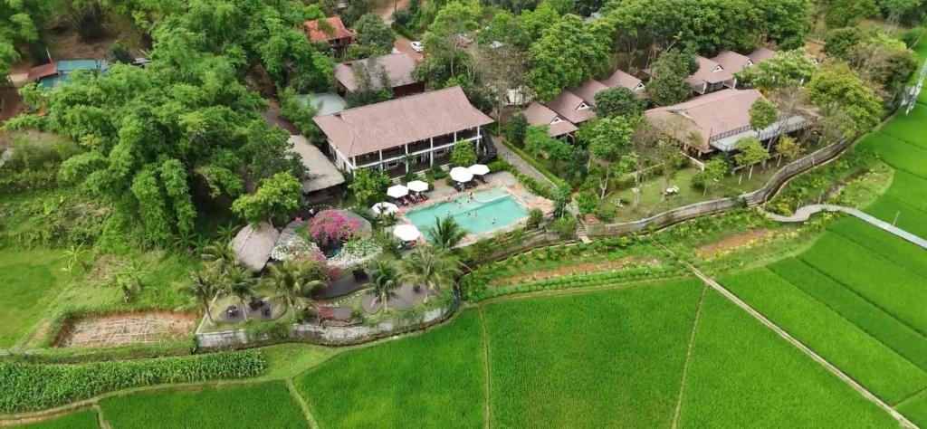 Sol Bungalows Resort - Mai Châu — photo 1