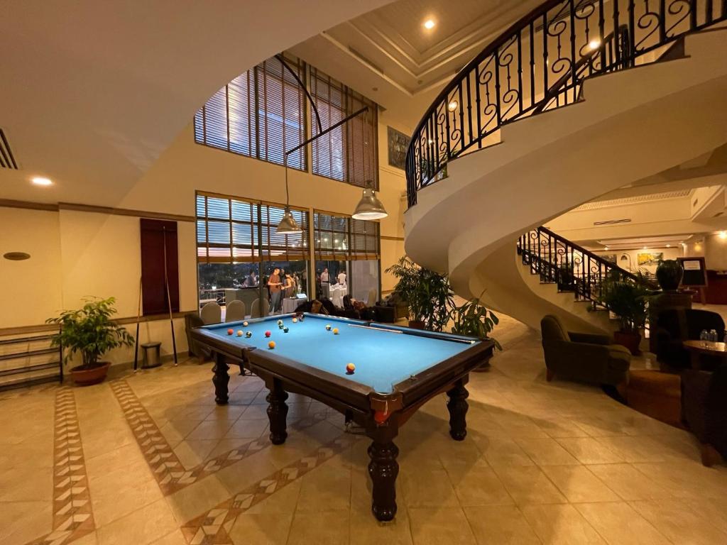 Diamond Westlake Suites photo 3