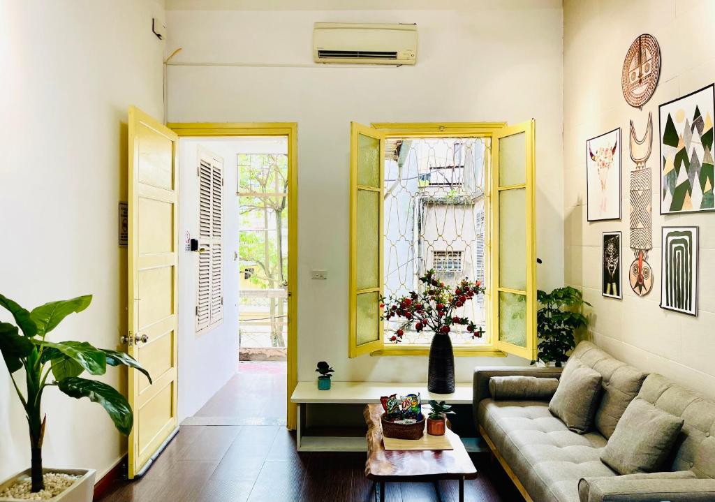 Super Location/Private Apartment/2' to Hoankiem Lake & Bar 18+ — photo 1