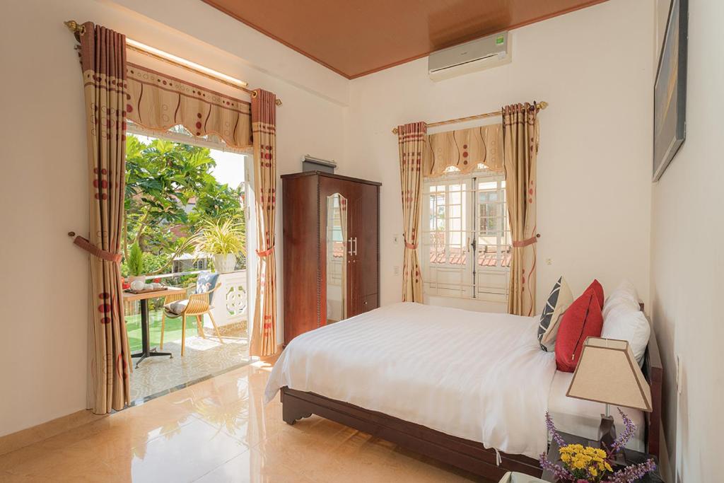 Strawberry Garden Homestay photo 2