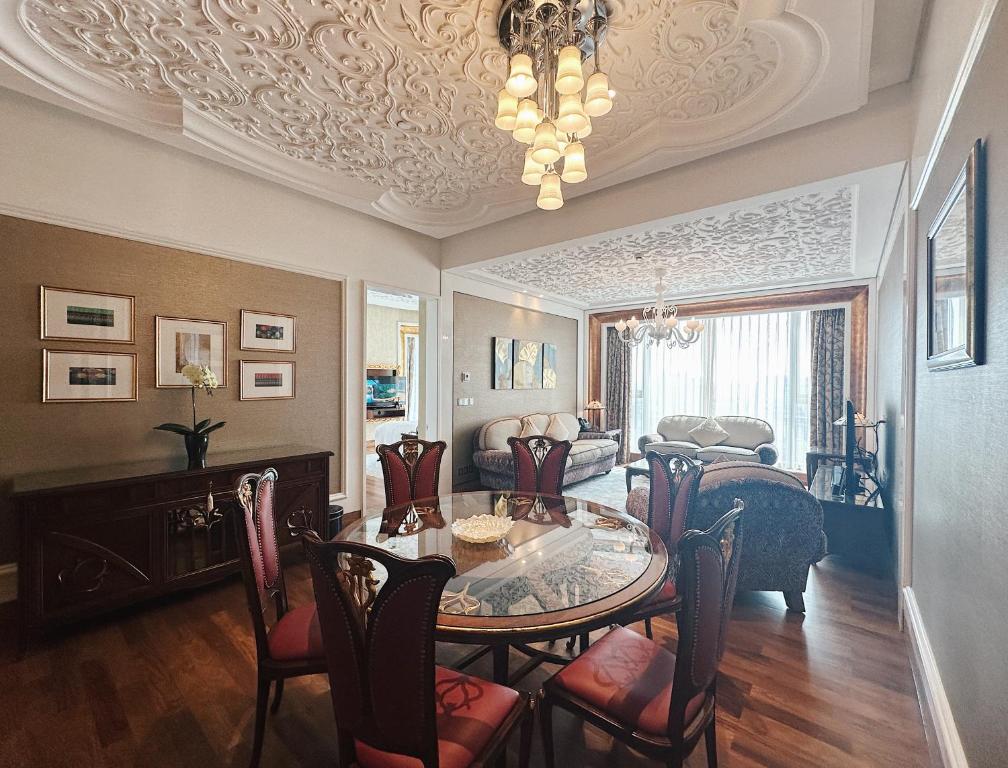 The Reverie Saigon Residential Suites photo 2