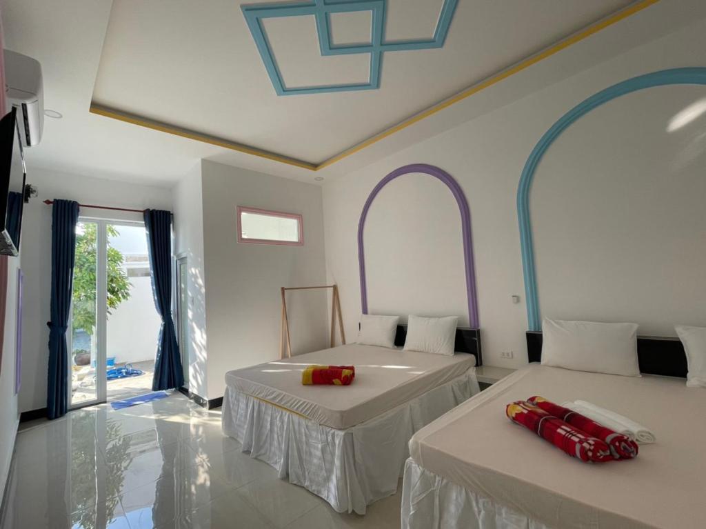 Windy hills hotel photo 2