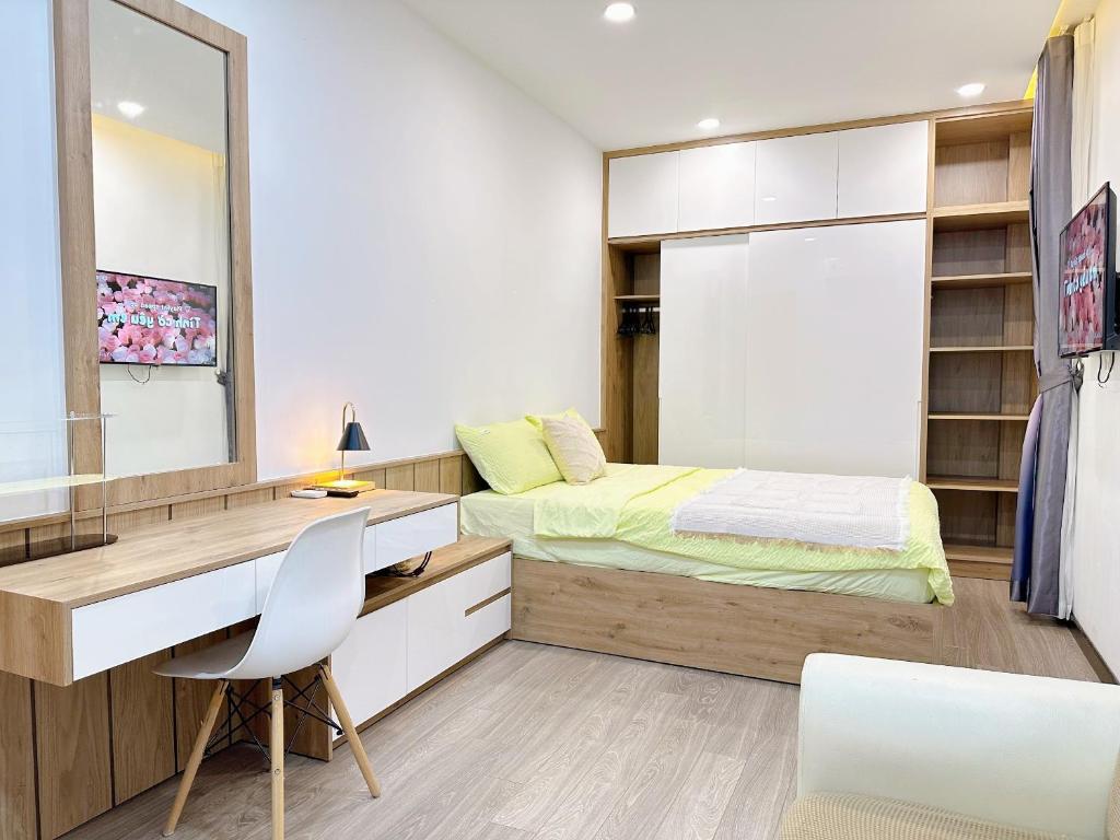 RiverSideHouse near AirPort. Separate Bedroom photo 2