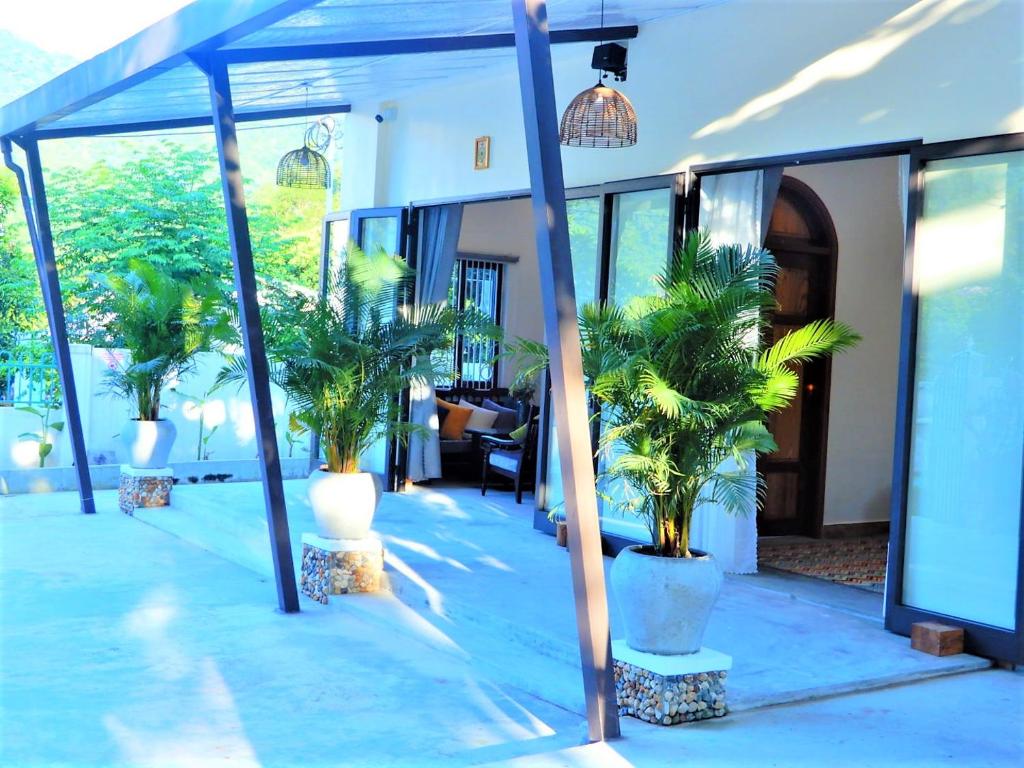 Crest House Beachside - Three-bedroom Private House on Cham Island Hoi An — photo 1