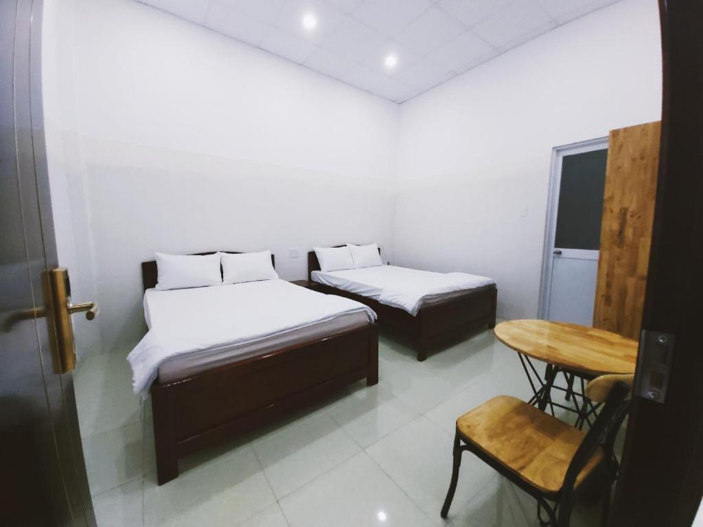 The Sun Hotel photo 2
