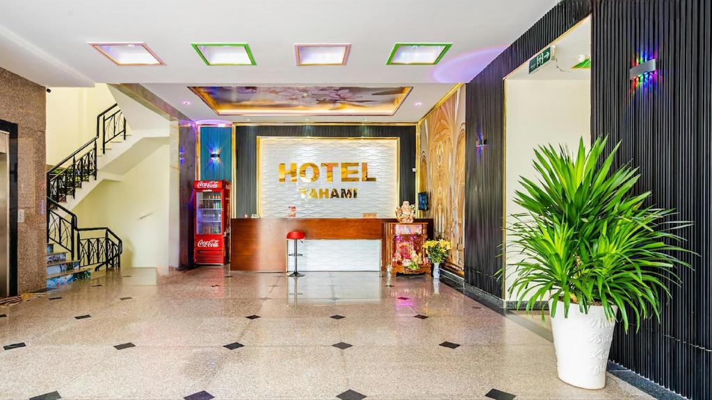 Tahami Hotel Thu Duc photo 3
