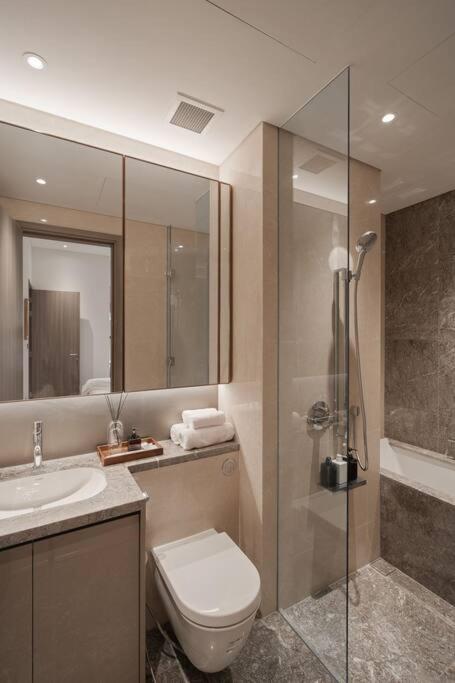 The Rixx Trendy Apartmen 2bed 1bath at The Marq photo 3