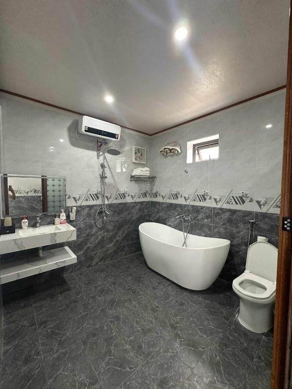 Tony Garden Bungalow photo 2