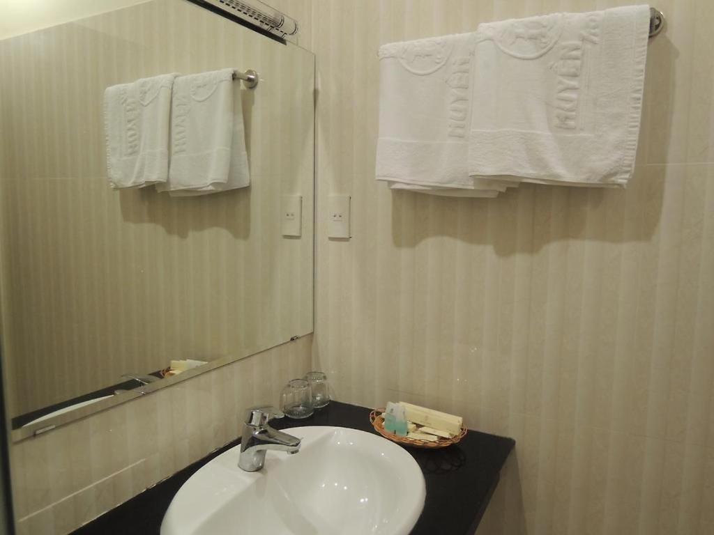 Huyền Trang 2 Hotel Huế - by BAY LUXURY photo 3