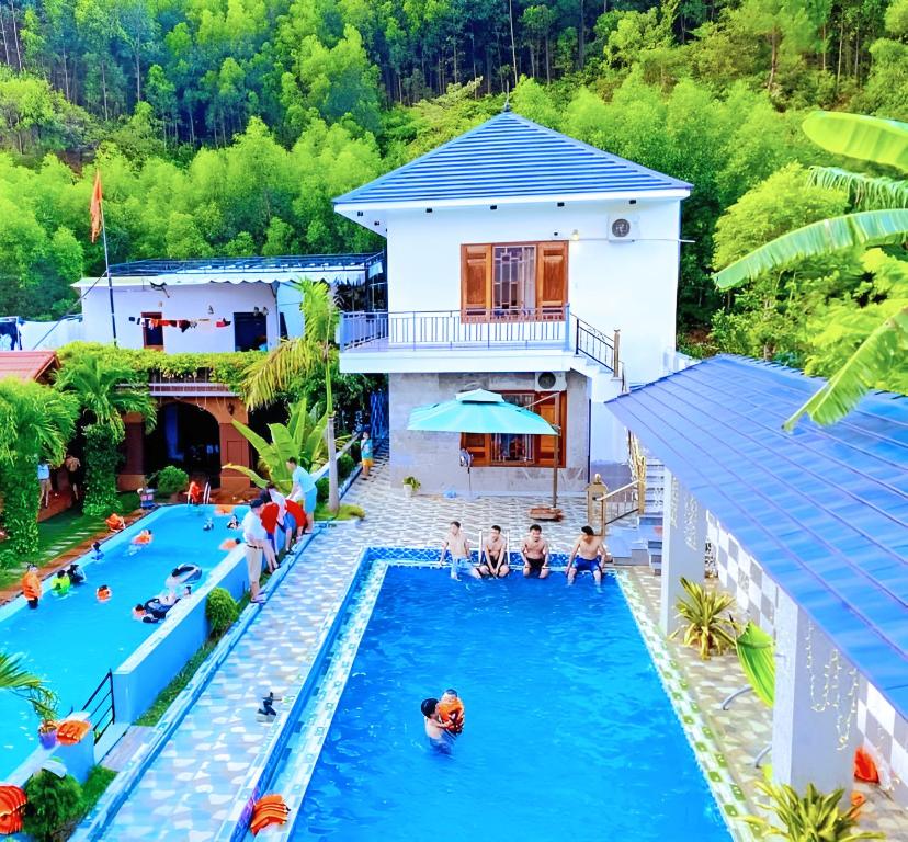 The Hill Villas — photo 1